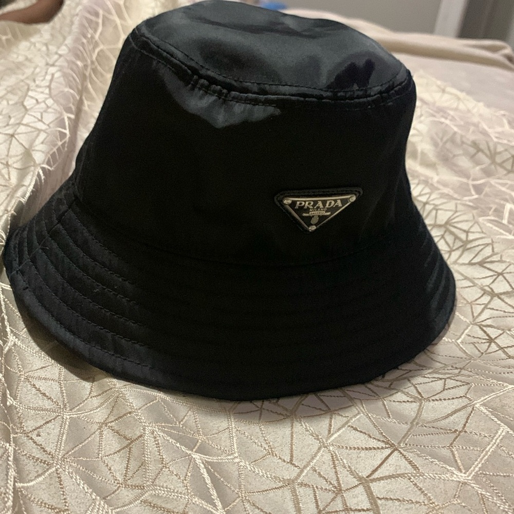 Prada Milano dal 1913 bucket cap